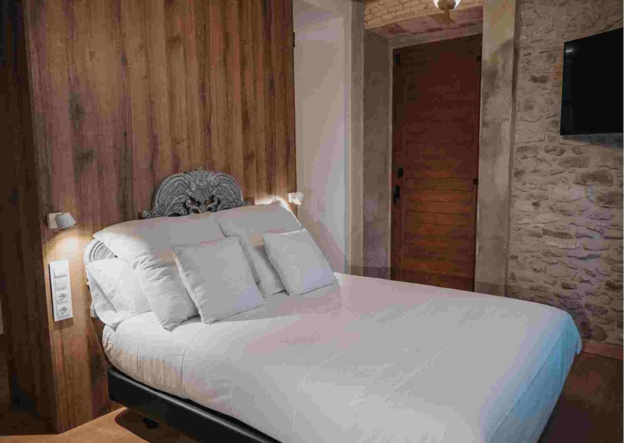 Les Quingles Hotel Calders Exterior photo